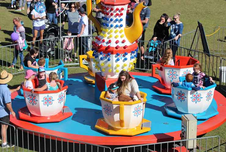 Jubilee Cup & Saucer Ride